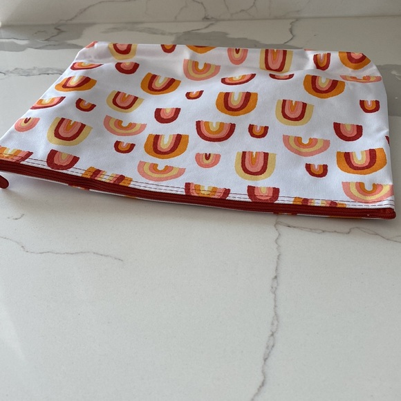 Thirty-One Zipper Pouch - Boho Rainbows - Picture 3 of 8